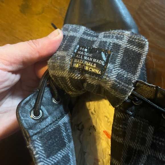 Sporto Boots - Picture 5 of 5